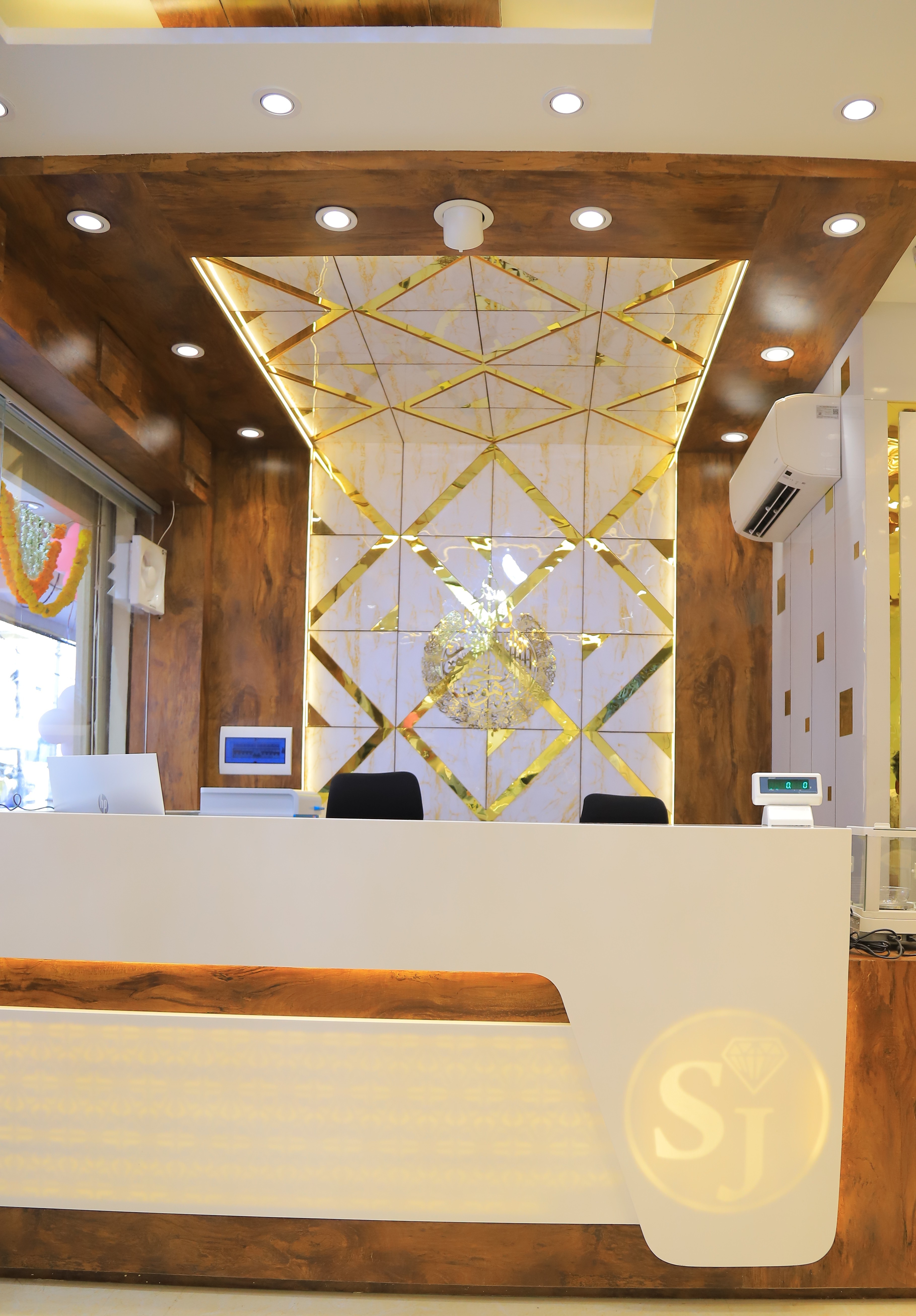 Luxury Jewelry 1